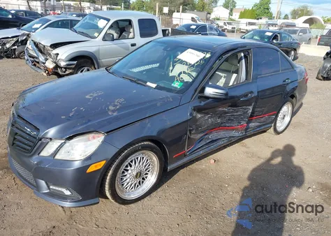 2011 Mercedes-Benz E 350 from USA, damaged, VIN WDDHF5GB7BA402073